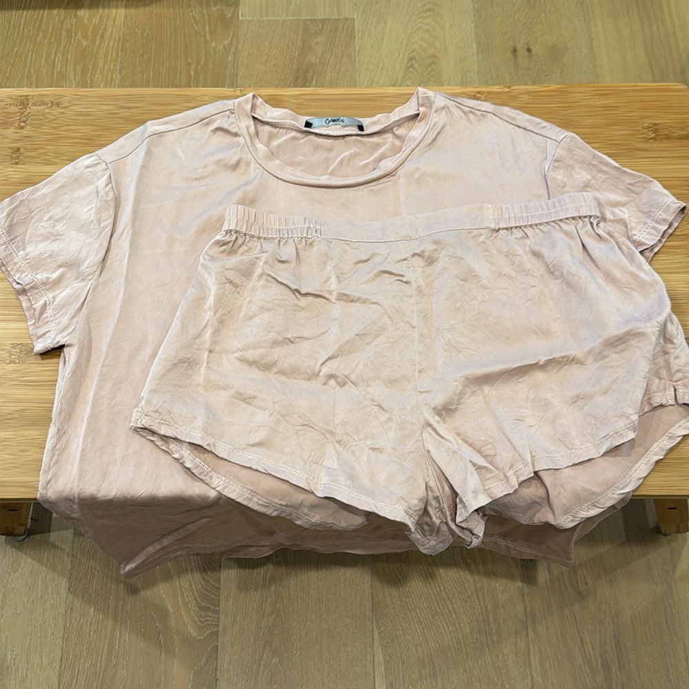 Quince Washable Silk Pajama Tee and Shorts Set in Almond